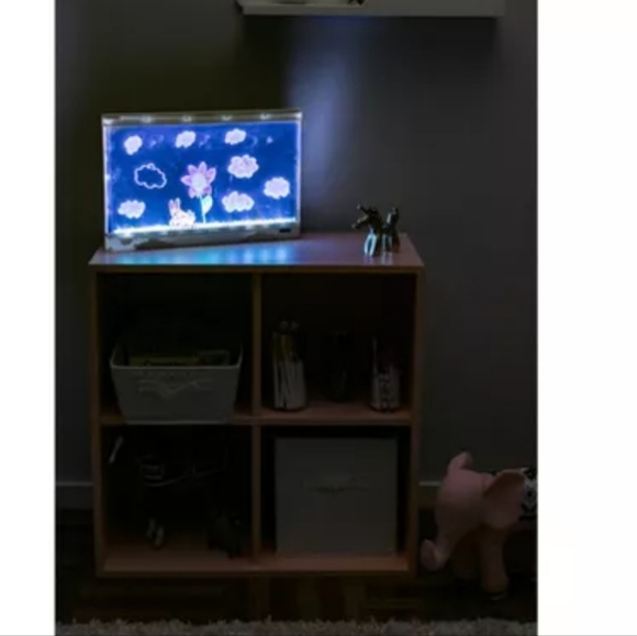 Crayola Ultimate Light Board - Picture 2 of 6